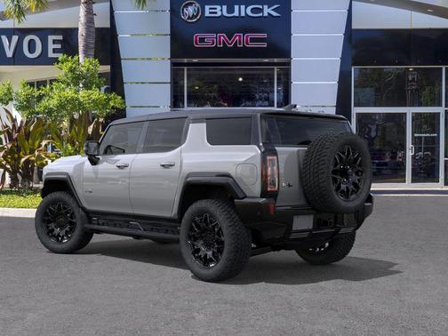2026 GMC HUMMER EV SUV 2X