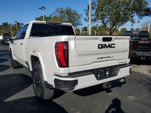 2024 GMC Sierra 2500 Denali Ultimate