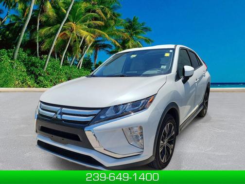 Diamond White Pearl 2018 Mitsubishi Eclipse Cross SE