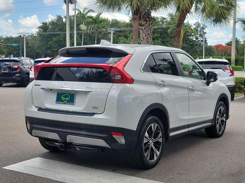 Diamond White Pearl 2018 Mitsubishi Eclipse Cross SE