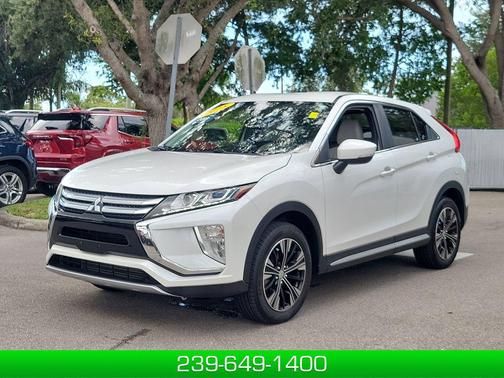 Diamond White Pearl 2018 Mitsubishi Eclipse Cross SE