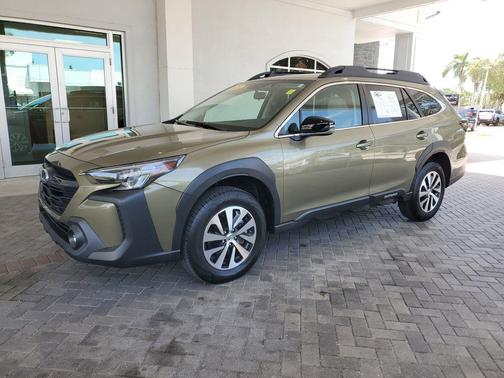 2023 Subaru Outback Premium