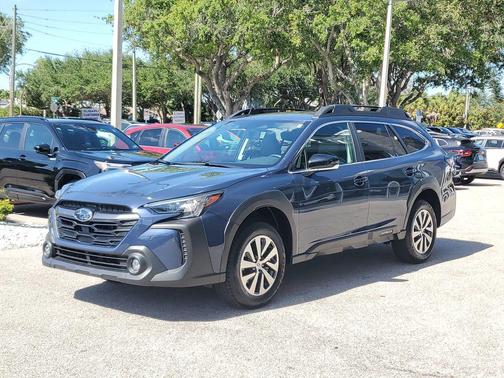 Cosmic Blue Pearl 2025 Subaru Outback Premium