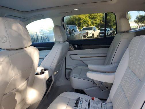 moonstone gray metallic 2026 Buick Enclave Avenir