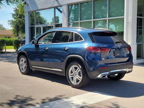 Denim Blue Metallic 2023 Mercedes-Benz GLA 250 Base