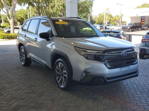 Ice Silver Metallic 2025 Subaru Forester Hybrid Touring