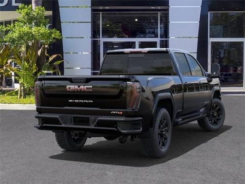 2025 GMC Sierra 2500 AT4