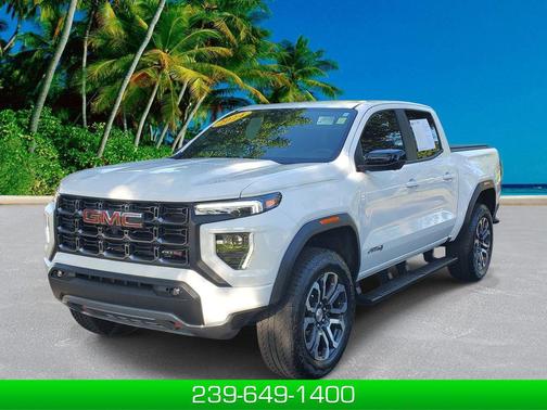 Summit White 2024 GMC Canyon AT4