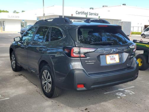 Magnetite Gray Metallic 2025 Subaru Outback Premium