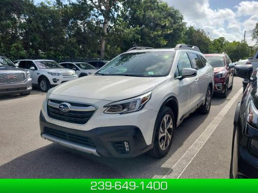Crystal White Pearl 2020 Subaru Outback Limited