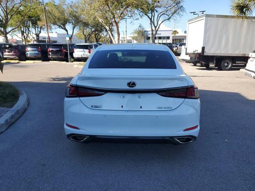 2019 Lexus ES 350 F Sport