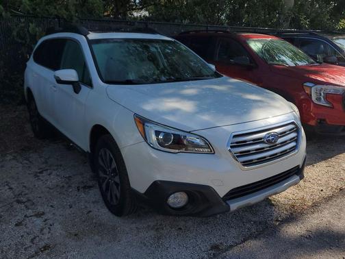 Crystal White Pearl 2015 Subaru Outback 2.5i Limited