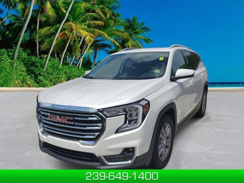 White Frost Tricoat 2023 GMC Terrain SLT