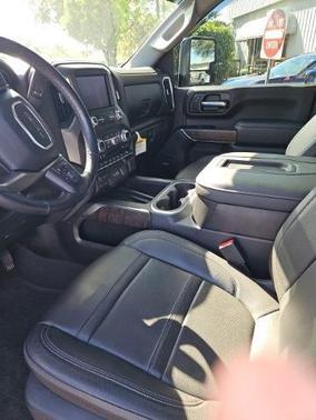 2022 GMC Sierra 3500 Denali