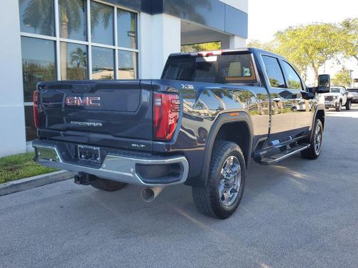 2025 GMC Sierra 2500 SLT