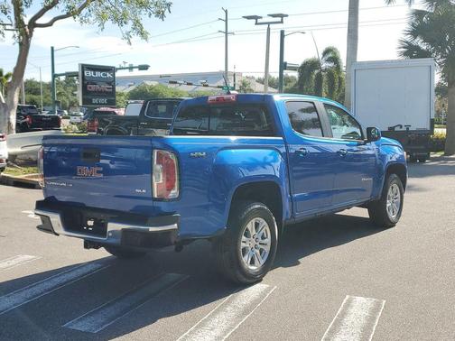 Marine Blue Metallic 2020 GMC Canyon SLE