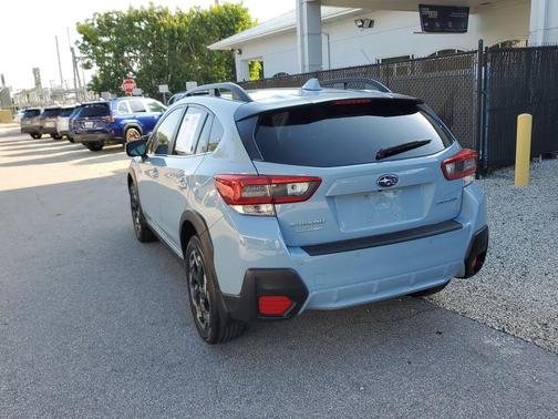 Cool Gray Khaki 2022 Subaru Crosstrek Limited