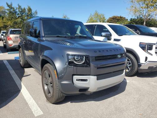 2025 Land Rover Defender 130 P300 S