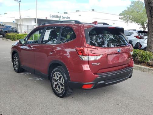 Crimson Red Pearl 2021 Subaru Forester Premium
