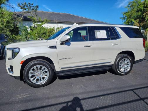2023 GMC Yukon Denali