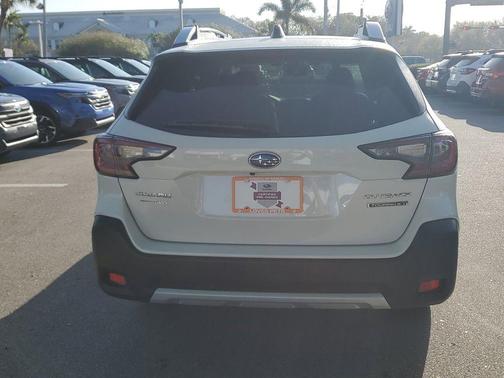 2024 Subaru Outback Touring XT