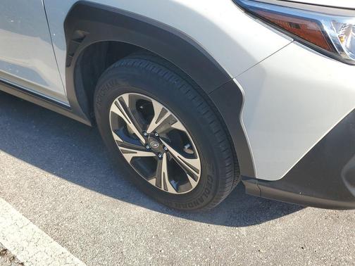 Crystal White Pearl 2024 Subaru Crosstrek Premium