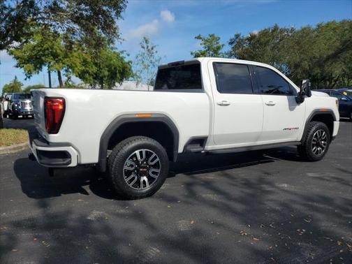 2023 GMC Sierra 2500 AT4