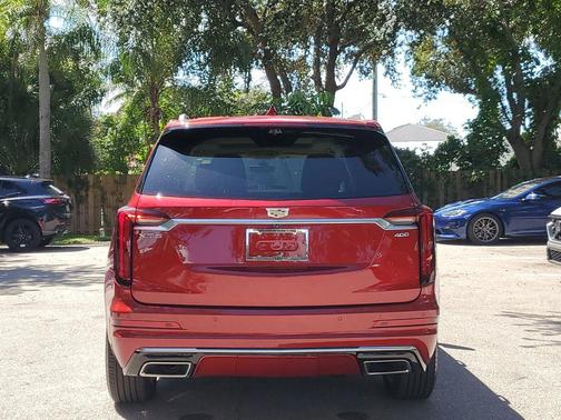 2024 Cadillac XT6 Premium Luxury FWD