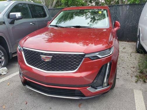 2024 Cadillac XT6 Premium Luxury FWD