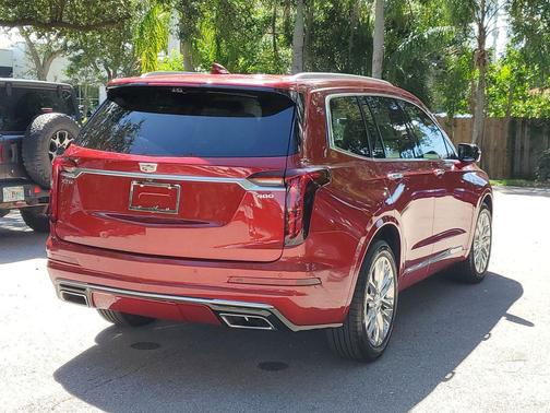 2024 Cadillac XT6 Premium Luxury FWD