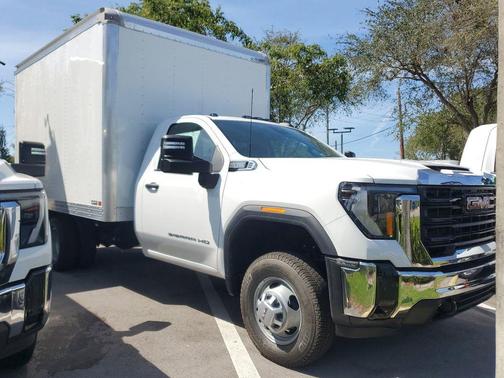 2025 GMC Sierra 3500 Base