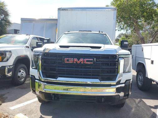 2025 GMC Sierra 3500 Base
