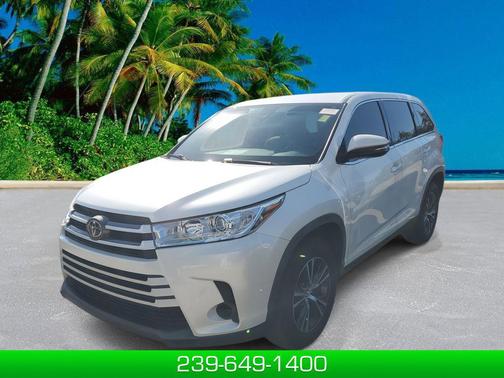 2019 Toyota Highlander LE I4