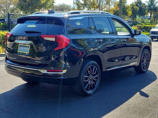 2022 GMC Terrain Denali