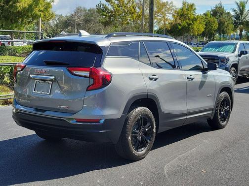 2023 GMC Terrain AWD AT4