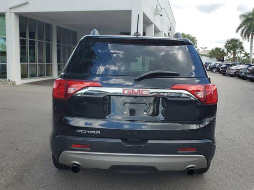 Ebony Twilight Metallic 2019 GMC Acadia SLT-2