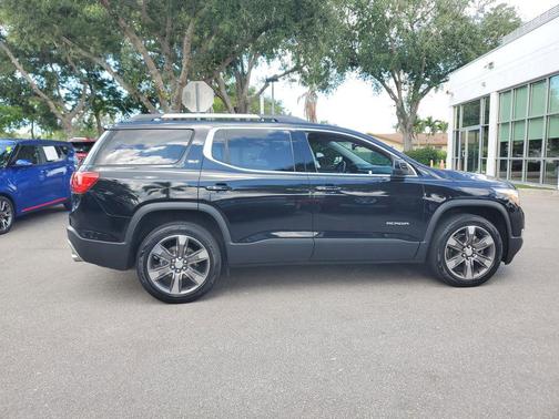 Ebony Twilight Metallic 2019 GMC Acadia SLT-2
