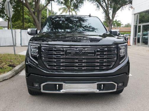Onyx Black 2025 GMC Sierra 1500 Denali