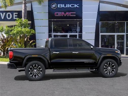 2025 GMC Canyon Denali