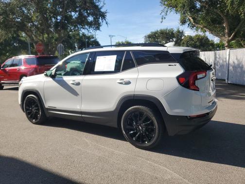 Summit White 2023 GMC Terrain SLT