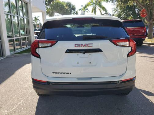 Summit White 2023 GMC Terrain SLT