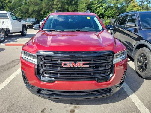 2023 GMC Acadia FWD SLT