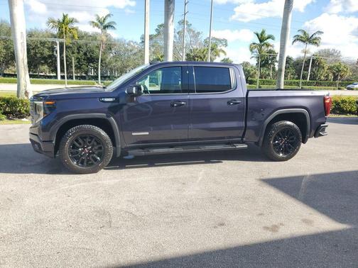 2022 GMC Sierra 1500 Elevation