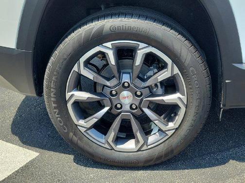 Summit White 2027 GMC Terrain FWD Elevation