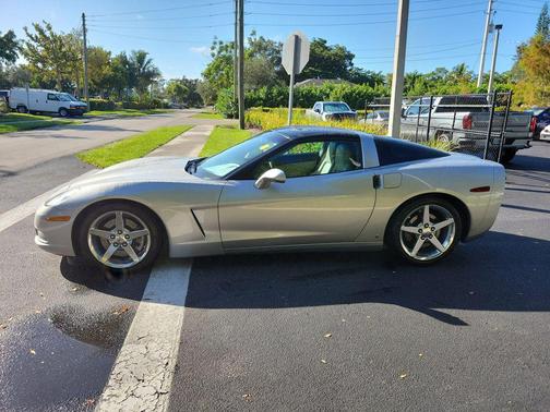 2006 Chevrolet Corvette Base