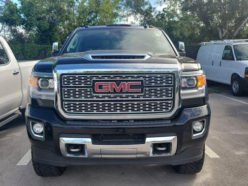 2019 GMC Sierra 2500 Denali