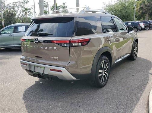 2024 Nissan Pathfinder Platinum 4WD