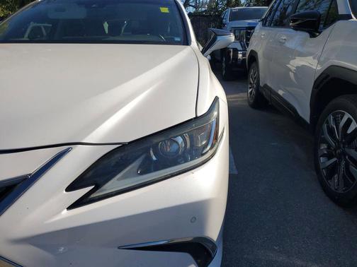 2019 Lexus ES 350 Base