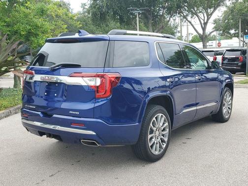 Ultra Blue Metallic 2023 GMC Acadia Denali