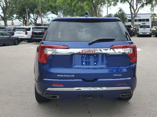 Ultra Blue Metallic 2023 GMC Acadia Denali